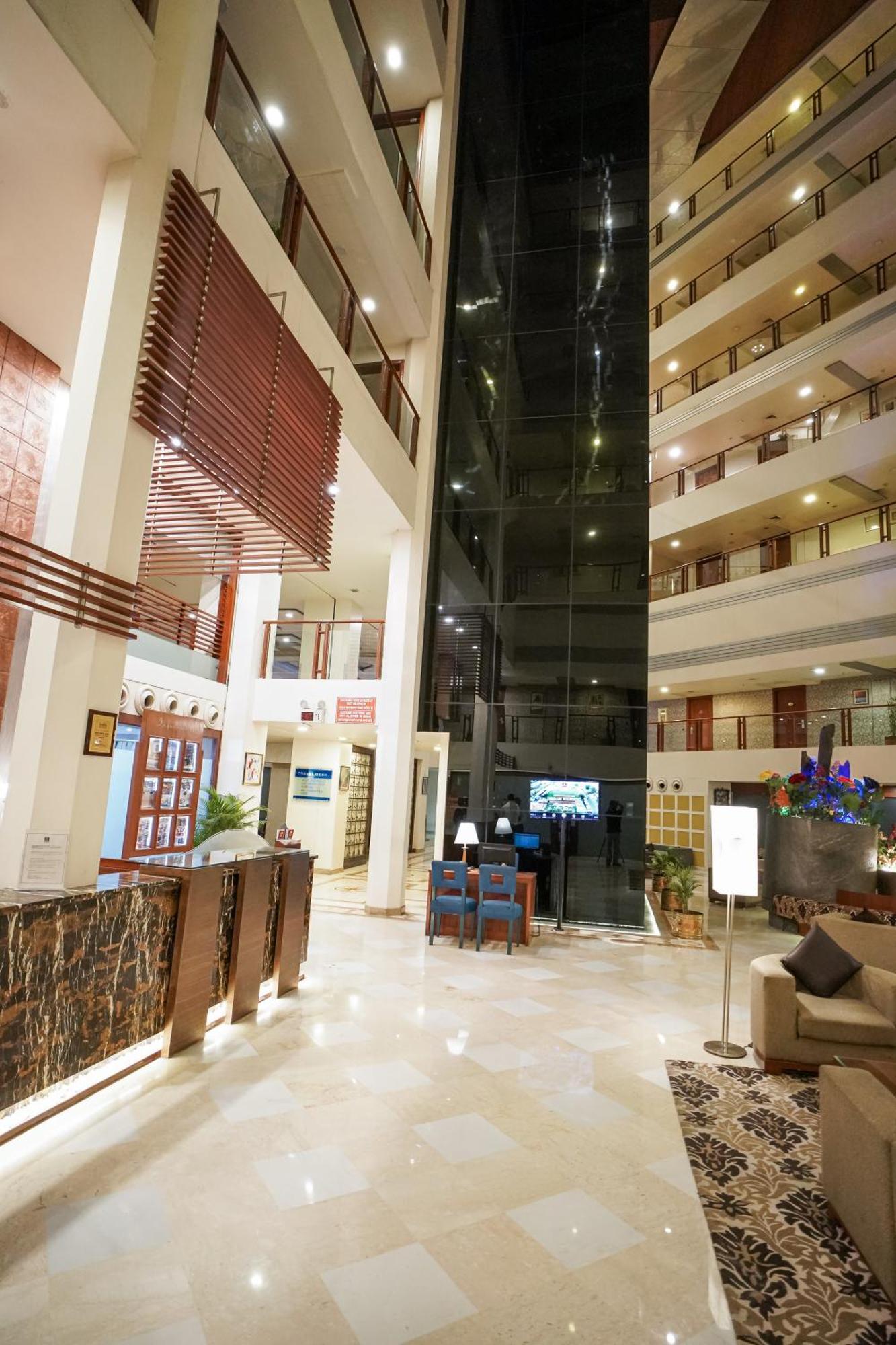 Clarion Bella Casa At Airport Hotel Jaipur Buitenkant foto
